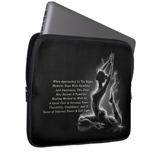Yoga Reiki Instructor Pose Laptopschutzhülle (Vorne Rechts)