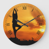 Yoga-Silhouette - Benutzerdefinierte Uhr (Vorderseite)
