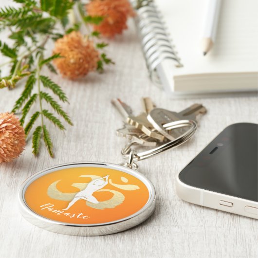 Yoga Studio Instructor Meditor Pose OM Symbol Schlüsselanhänger (Seite)