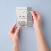 Yoga Studio Lotus Merchandising Flyer (Gruppe)