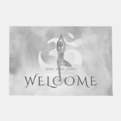 Yoga Studio Meditationslehrer Willkommen Om Sign Fußmatte (Vorderseite)