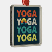 Yoga-Textentwurf Ornament Aus Metall (Rechts)