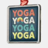 Yoga-Textentwurf Ornament Aus Metall (Links)