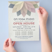 YOGA-Trainer Studio Open House Lotus-Mandala Flyer (Hand)