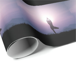 Yoga Tree Pose Vrksasana Black Lila Geschenkpapier