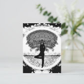 Yoga und Baum des Lebens Postkarte (Stehend Vorderseite)