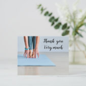 Yogafrau Postkarte (Stehend Vorderseite)
