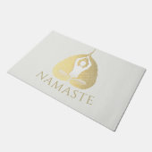 Yogalehrer Welcome Mediation Pose Bodhi Leaf Fußmatte (Schrägansicht)
