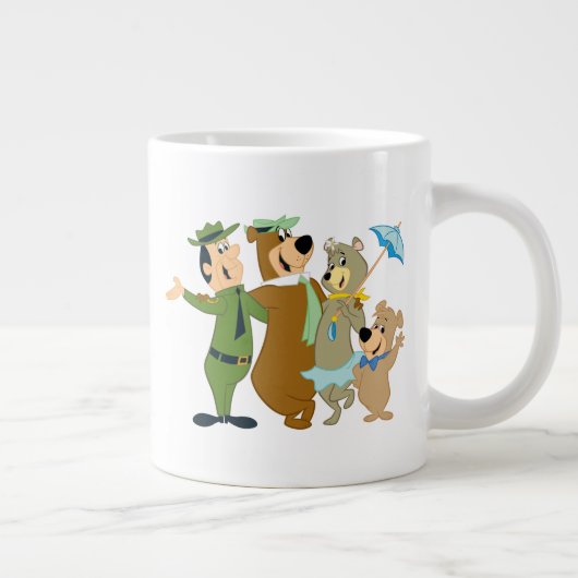 Yogi Bär und Freunde Warm Willkommen Jumbo-Tasse (Rechts)