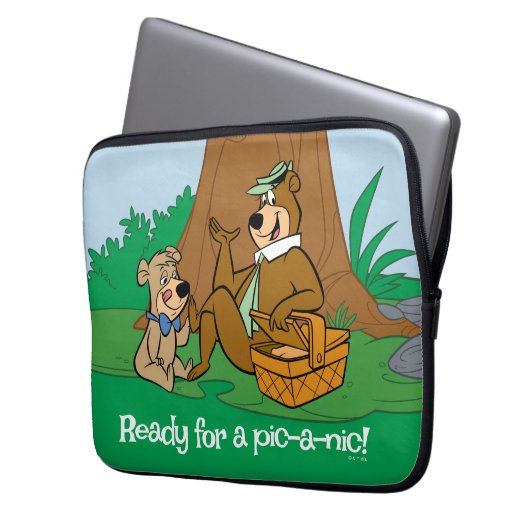 Yogi Bear and Boo Boo Picnic Snack Laptopschutzhülle (Vorderseite Links)