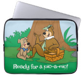 Yogi Bear and Boo Boo Picnic Snack Laptopschutzhülle (Vorderseite)