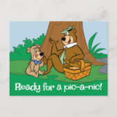Yogi Bear and Boo Boo Picnic Snack Postkarte (Vorderseite)