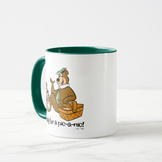 Yogi Bear and Boo Boo Picnic Snack Tasse (Vorderseite Links)