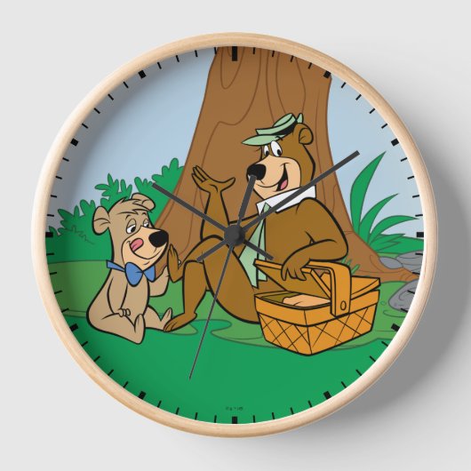 Yogi Bear and Boo Boo Picnic Snack Uhr (Vorderseite)