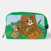 Yogi Bear and Boo Boo Picnic Snack Waschbeutel (Rückseite)