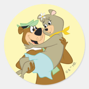 Yogi Bear Carry Cindy Bear Runder Aufkleber