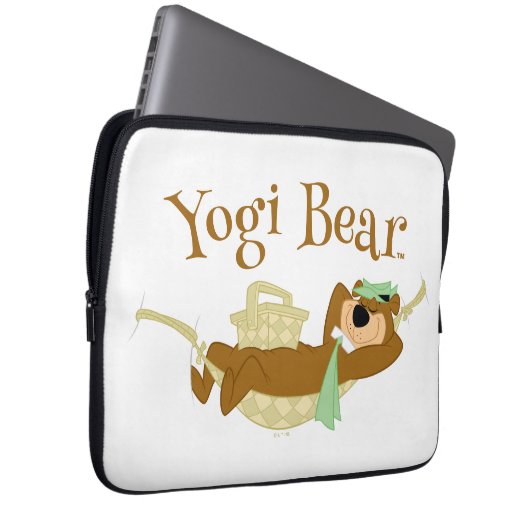 Yogi Bear Picnic Hammock Nickerchen Time Laptopschutzhülle (Vorne Rechts)