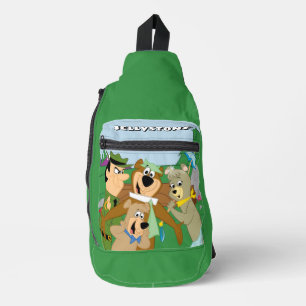 Yogi Bear und Friends Gerahmt Forest Picture Crossbody Bag