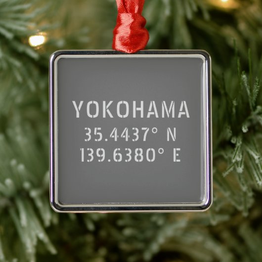 Yokohama Latitude & Longitude Ornament Aus Metall (Baum)