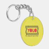 YOLO mit roter Vorsicht Schlüsselanhänger (Vorderseite links)