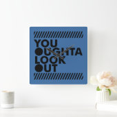 YOLO mit Vorsicht Quadratische Wanduhr (Zuhause)