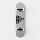 YOLO Vertikal Box Skateboard (Vorderseite)