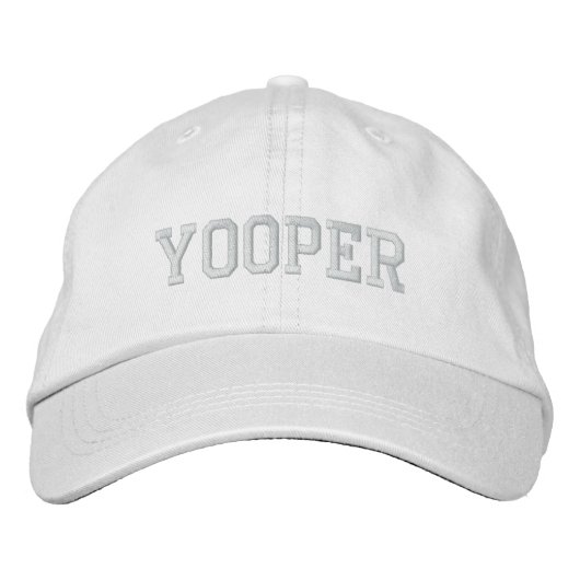 Yooper bestickt Basic Cap White Bestickte Baseballkappe (Vorderseite)