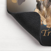 Yorkie, der mich sagte, benötigt mehr Training Mousepad (Ecke)