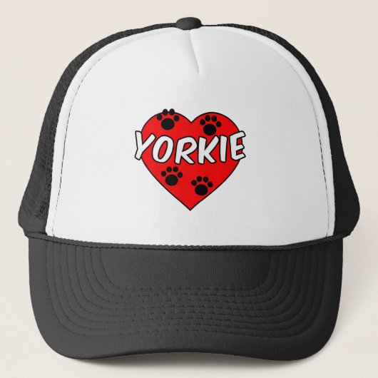 Yorkie Dog Paw Prints und Rotes Herz Truckerkappe (Vorderseite)
