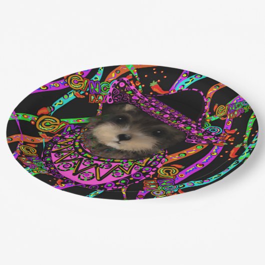 Yorkie Poo Pappteller (Schrägansicht)