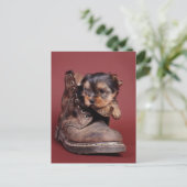 Yorkie Stiefel Postkarte (Stehend Vorderseite)