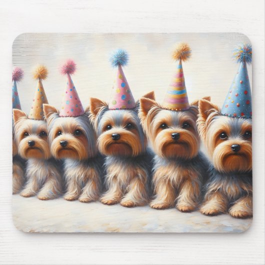 Yorkies mit Party Hats Mousepad (Vorne)
