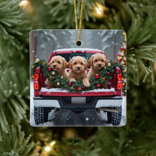 Yorkipoo Christmas Red Truck Holiday Gift Keramikornament (Baum)