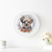 Yorkipoo Christmas Wreath Festive Pup Große Wanduhr (Zuhause)