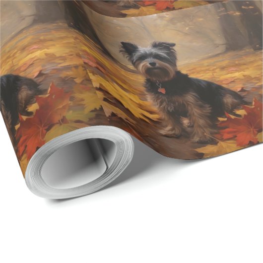 Yorkipoo im Herbstfall Inspiriert Geschenkpapier (Rolleneckpunkt)