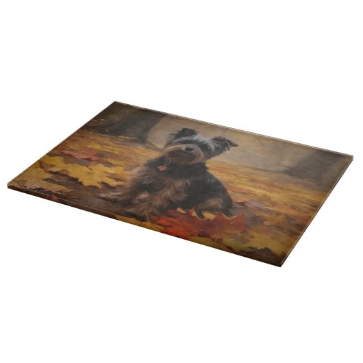 Yorkipoo im Herbstfall Inspiriert Schneidebrett (Ecke)