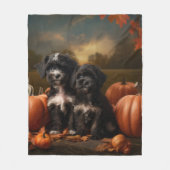 Yorkipoo Puppy Autumn Delight Pumpkin Fleecedecke (Vorderseite)