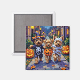 Yorkipoo Trick-or-Treating in Halloween-Kostümen Magnet