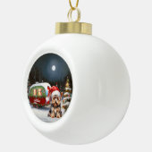 Yorkshire Terrier Caravan Christmas Adventure Keramik Kugel-Ornament (Rechts)