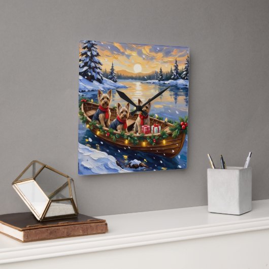 Yorkshire Terrier Christmas Boat Holiday Quadratische Wanduhr (Büro)