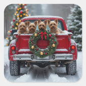 Yorkshire Terrier Christmas Red Truck Holiday Gift Quadratischer Aufkleber (Vorderseite)