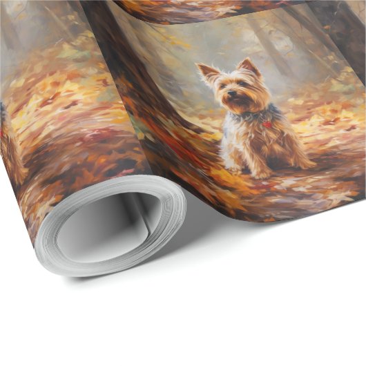 Yorkshire Terrier im Herbstfall Inspiriert Geschenkpapier (Rolleneckpunkt)