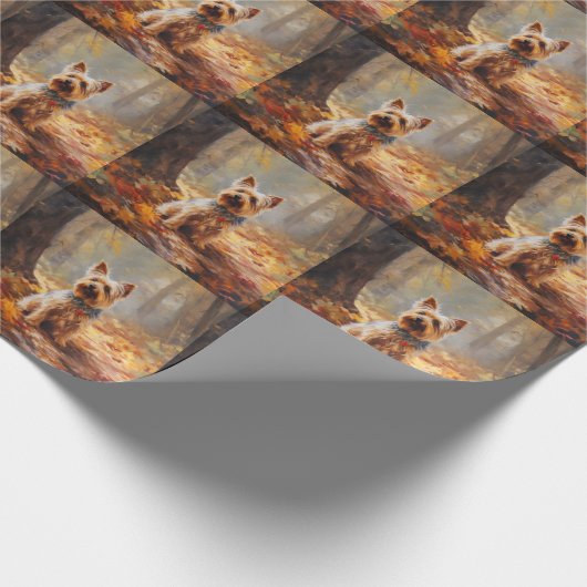 Yorkshire Terrier im Herbstfall Inspiriert Geschenkpapier (Ecke)