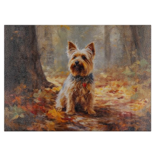 Yorkshire Terrier im Herbstfall Inspiriert Schneidebrett (Vorderseite)
