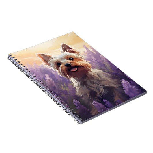 Yorkshire Terrier im Lavender-Feld Notizblock (Rechte Seite)
