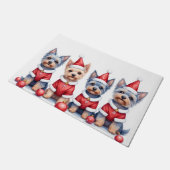 Yorkshire Terrier Weihnachtskleid Santa Hut Fußmatte (Schrägansicht)