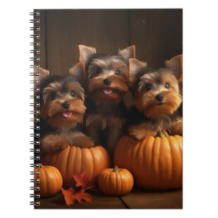 Yorkshire Terrier Welpe Herbstfreude Kürbis Notizblock