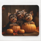 Yorkshire Terrier Welppy Autumn Delight Pumpkin Mousepad (Vorne)