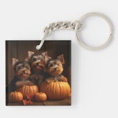 Yorkshire Terrier Welppy Autumn Delight Pumpkin Schlüsselanhänger (Rückseite)
