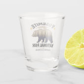 Yosemite Bear Forest Vintage Schnapsglas (Rückseite)
